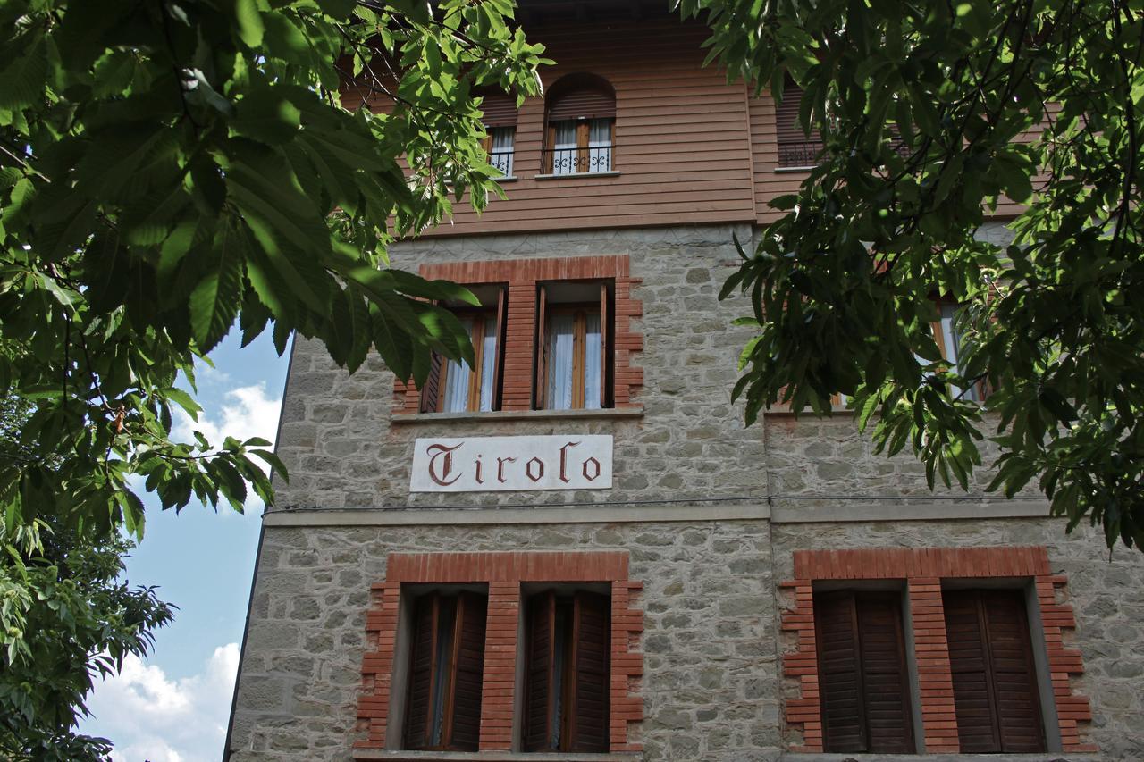 Hotel Tirolo Sestola Esterno foto